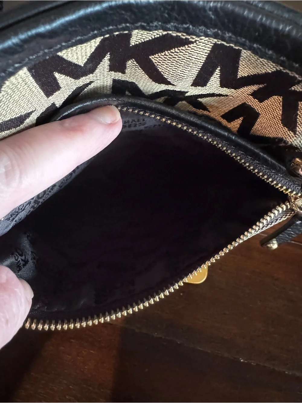Michael Kors Beige and Black MK Logo Crossbody with Matching Wallet
